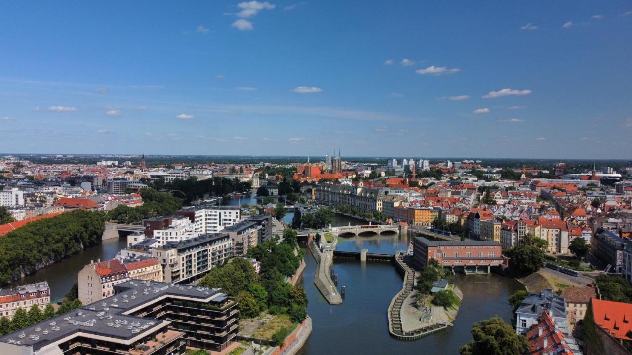 Family House Near The Market Square -Perfect For Family & Business Stays - Ksiecia Witolda Street 500 Steps To Market Square - 2 Bedrooms,2 Parking Places Wroclaw Exterior photo